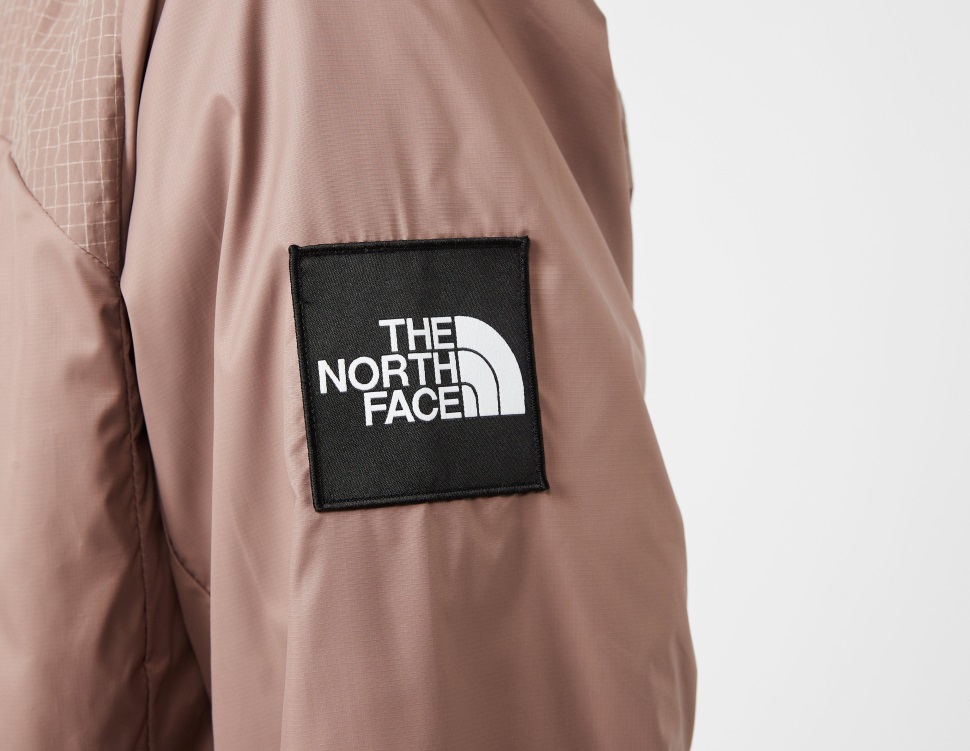 اقنع أنوراك الوجه الشمالي باللون البني