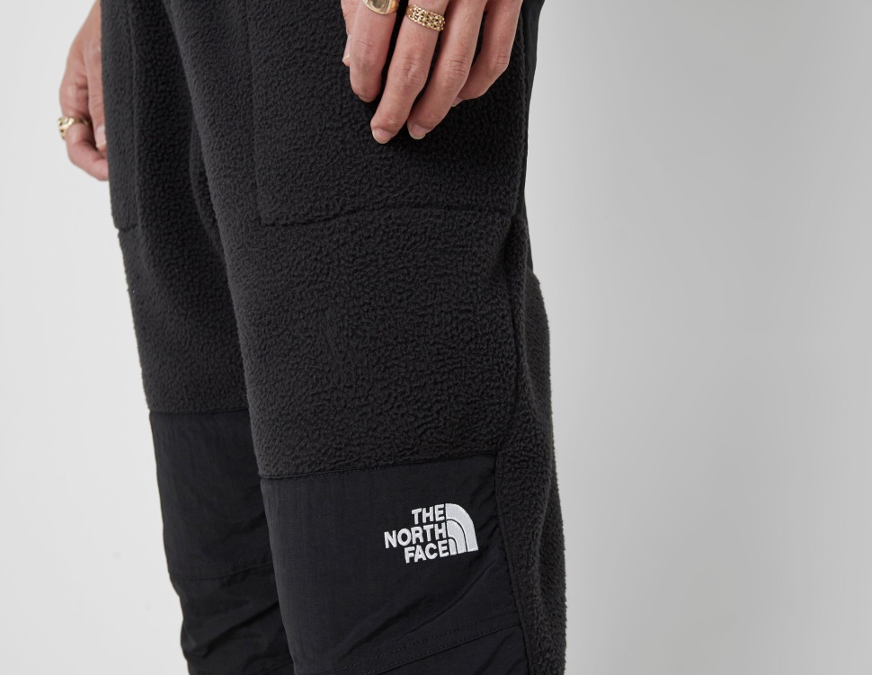 بنطلون دينالي الوجه الشمالي أسود