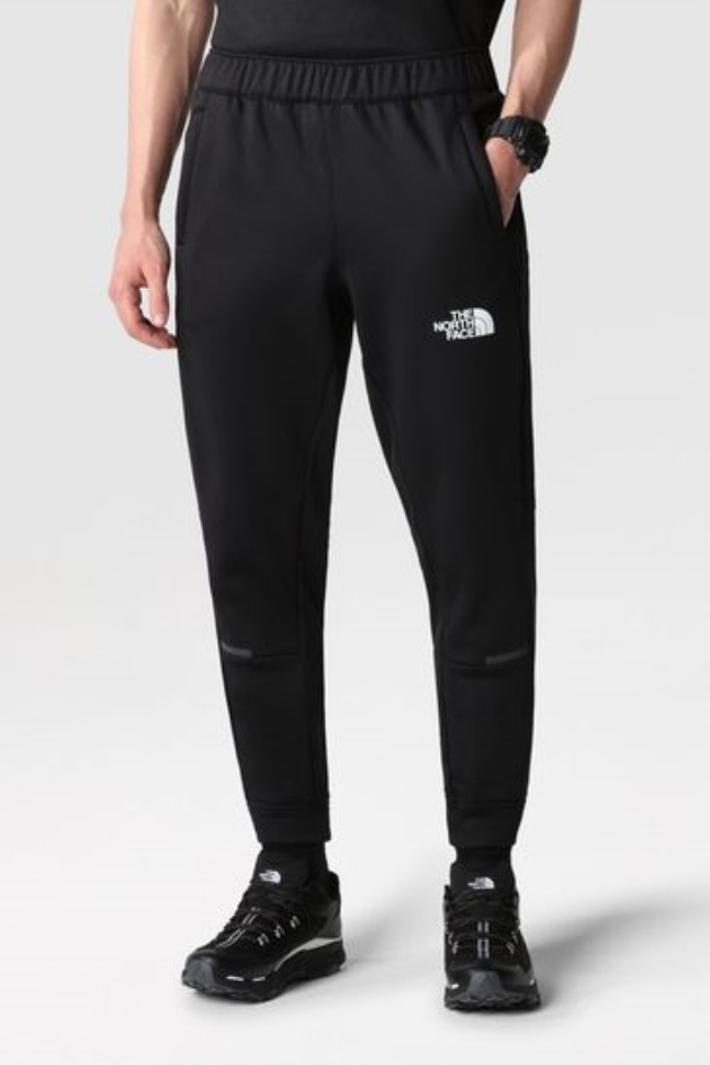 ركض الصوف الأسود الوجه الشمالي