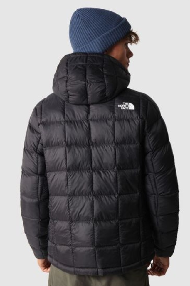 سترة حرارية سوداء الوجه الشمالي