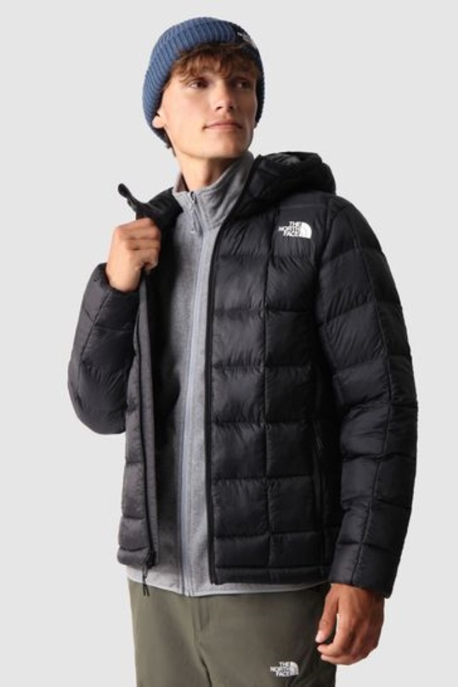 سترة حرارية سوداء الوجه الشمالي