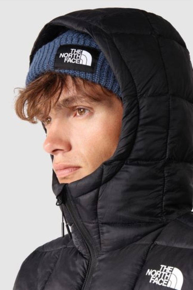 سترة حرارية سوداء الوجه الشمالي