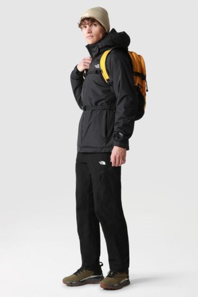 استكشاف السراويل السوداء الوجه الشمالي