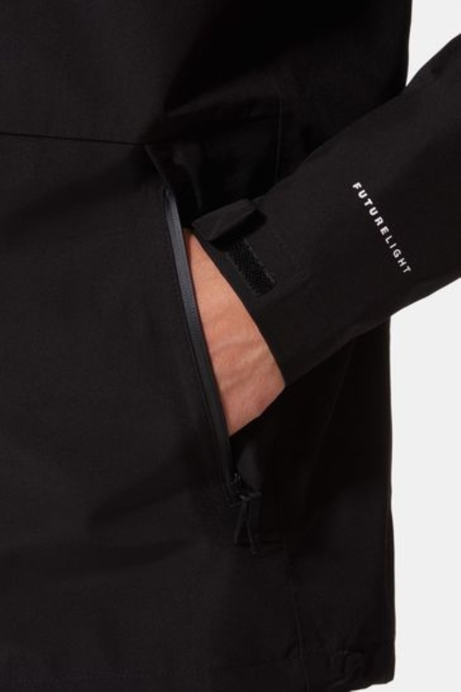 سترة سوداء خفيفة الوزن للوجه الشمالي