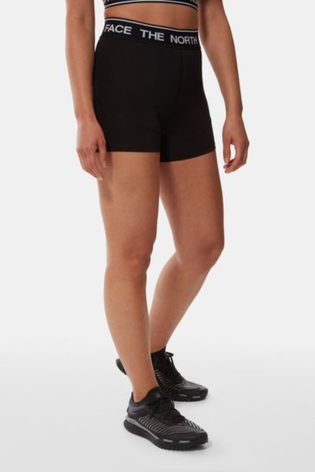شورت تدريب أسود للوجه الشمالي