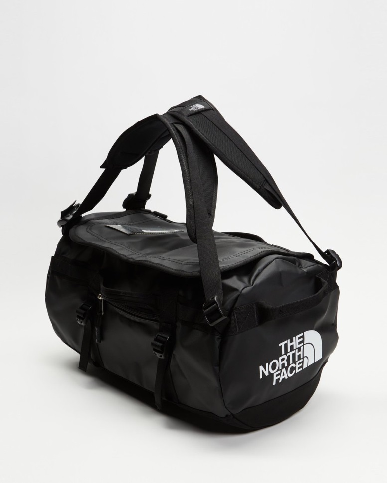 المعسكر الأساسي من القماش الخشن الوجه الشمالي أبيض وأسود