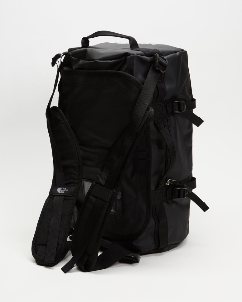 المعسكر الأساسي من القماش الخشن الوجه الشمالي أبيض وأسود