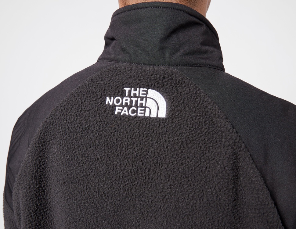 يواجه الشمال الصوف الأسود Phlego Denali