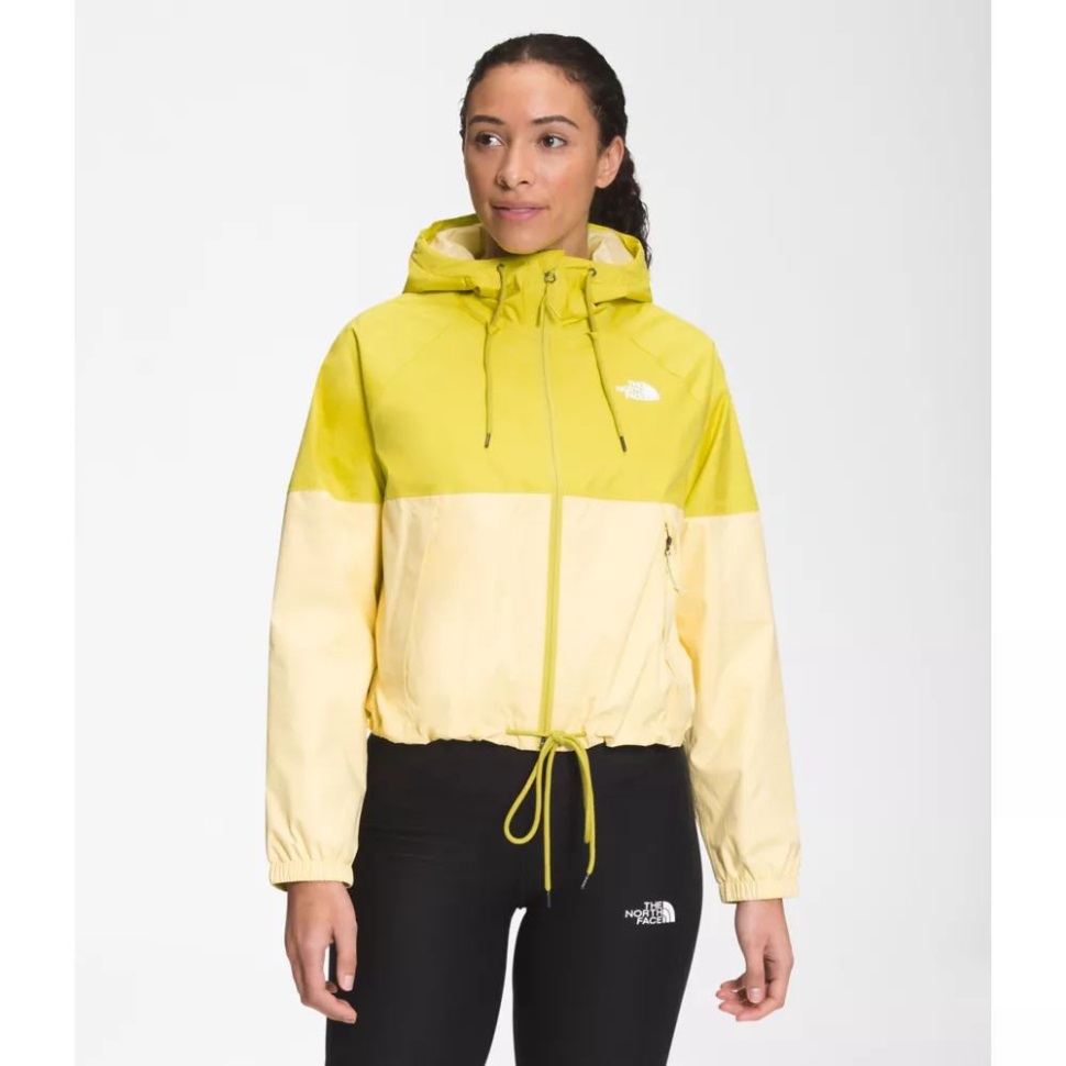 هوديي المرأة التي تواجه الشمال حامض الأصفر المطر