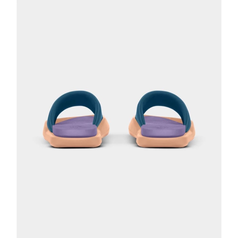 بانف الأزرق يواجه الشمال النساء تريارك الشرائح