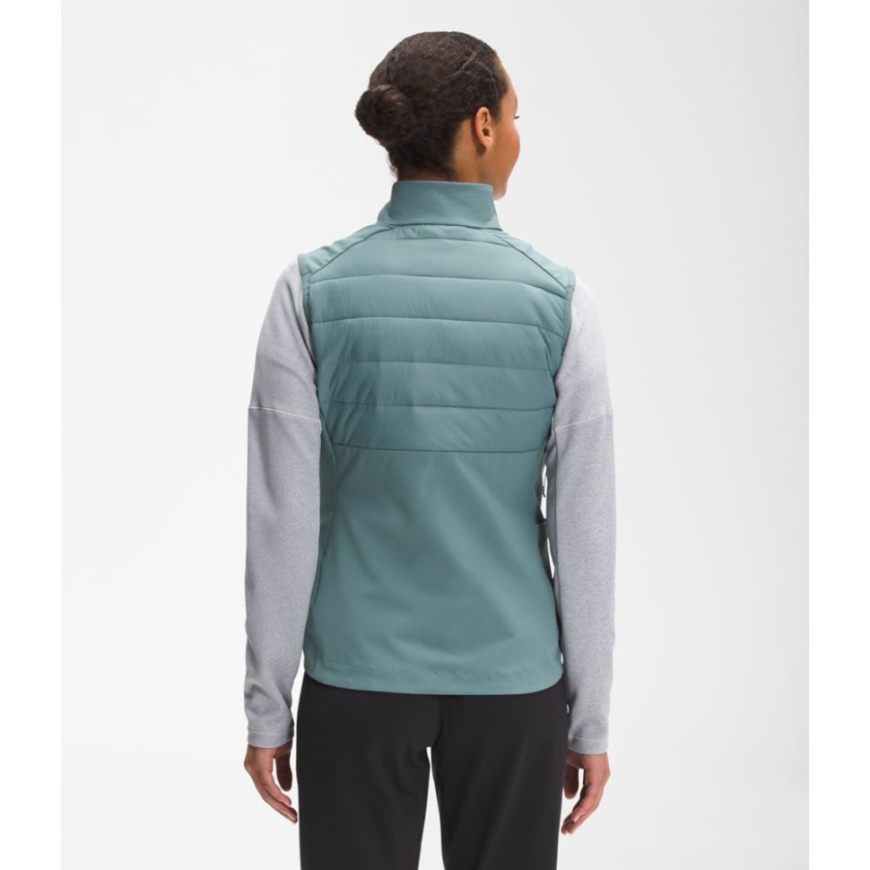 سترة مأوى زرقاء للنساء في الوجه الشمالي