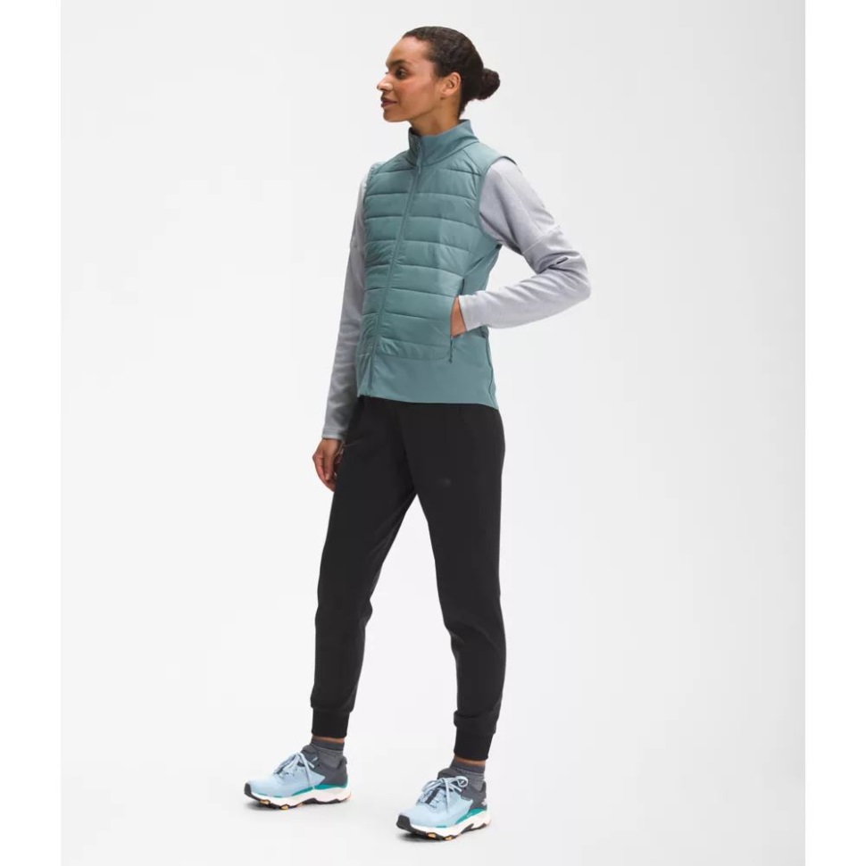 سترة مأوى زرقاء للنساء في الوجه الشمالي