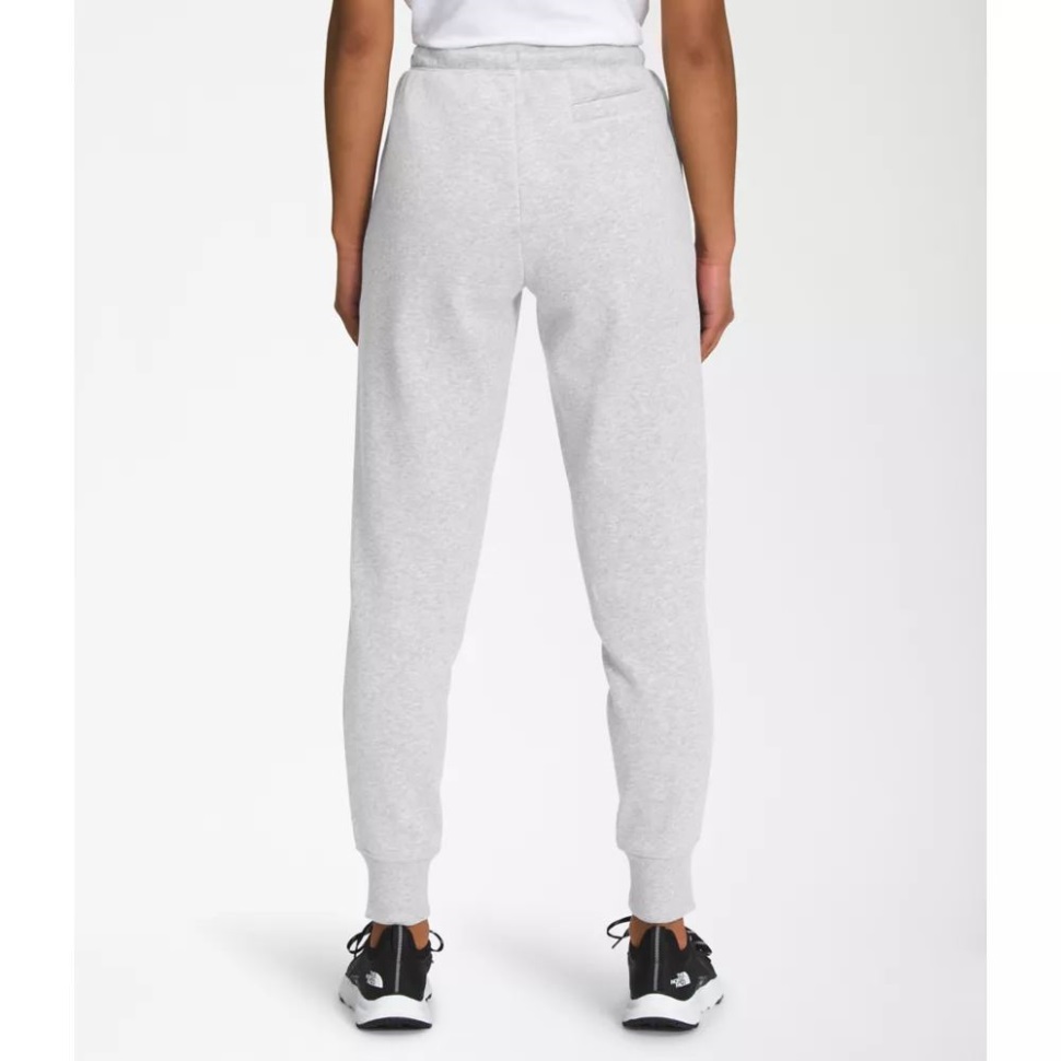 Nse Joggers مربع Nse الشمال الوجه الشمالي