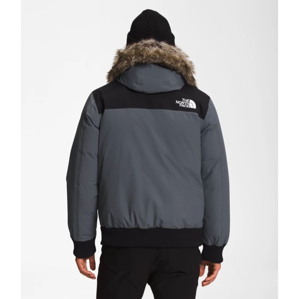 رجال ماكوردو مفجر الشمال وجهه رمادي