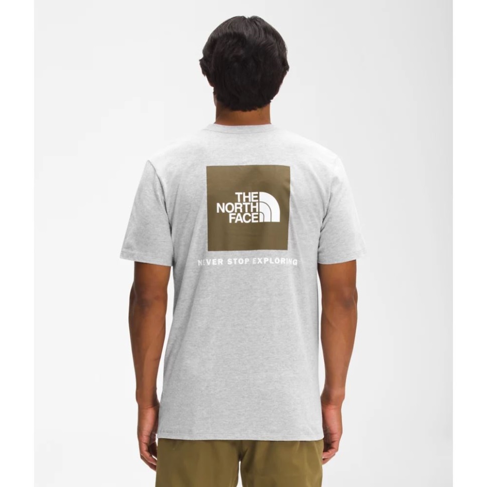 الرجال قصيرة الأكمام مربع Nse المحملة رمادي الوجه الشمالي