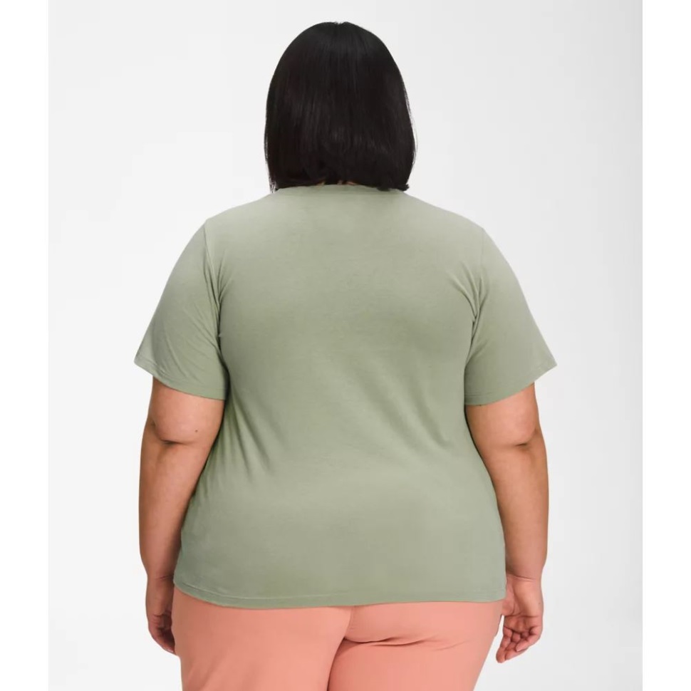 الشاي الأخضر المرأة الوجه الشمالي بالإضافة إلى كم قصير نصف قبة القطن المحملة