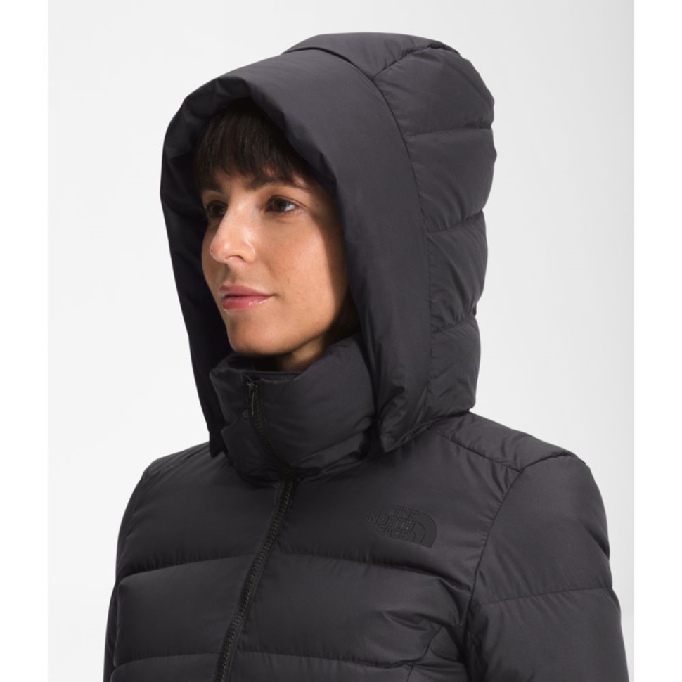 جاكيت ميتروبوليس للسيدات من الجهة الشمالية