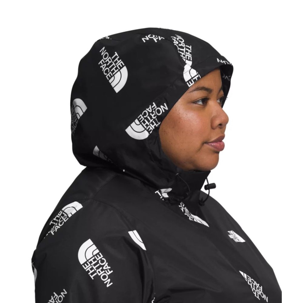 المرأة السوداء مع طباعة الوجه الشمالي بالإضافة إلى سترة أنتورا