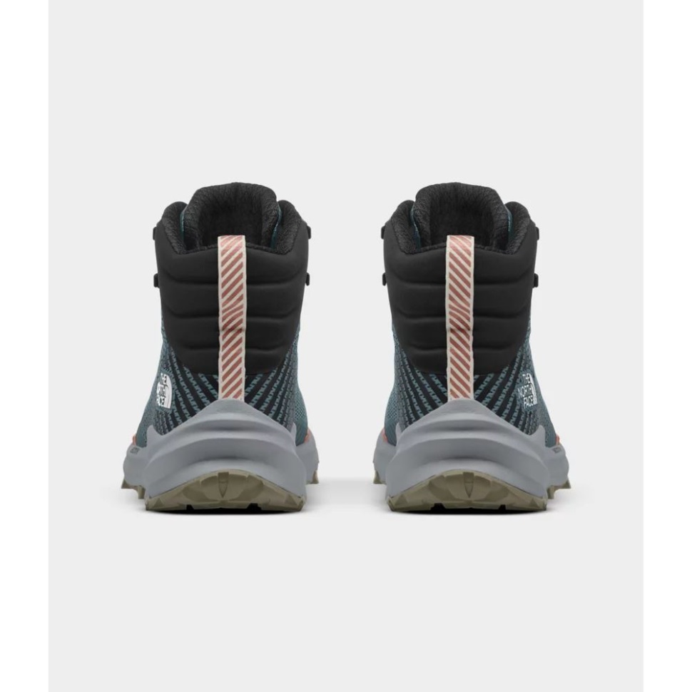 الوجه الشمالي الأزرق الأسود المرأة فاست باك Vectiv أحذية منتصف ضوء المستقبل