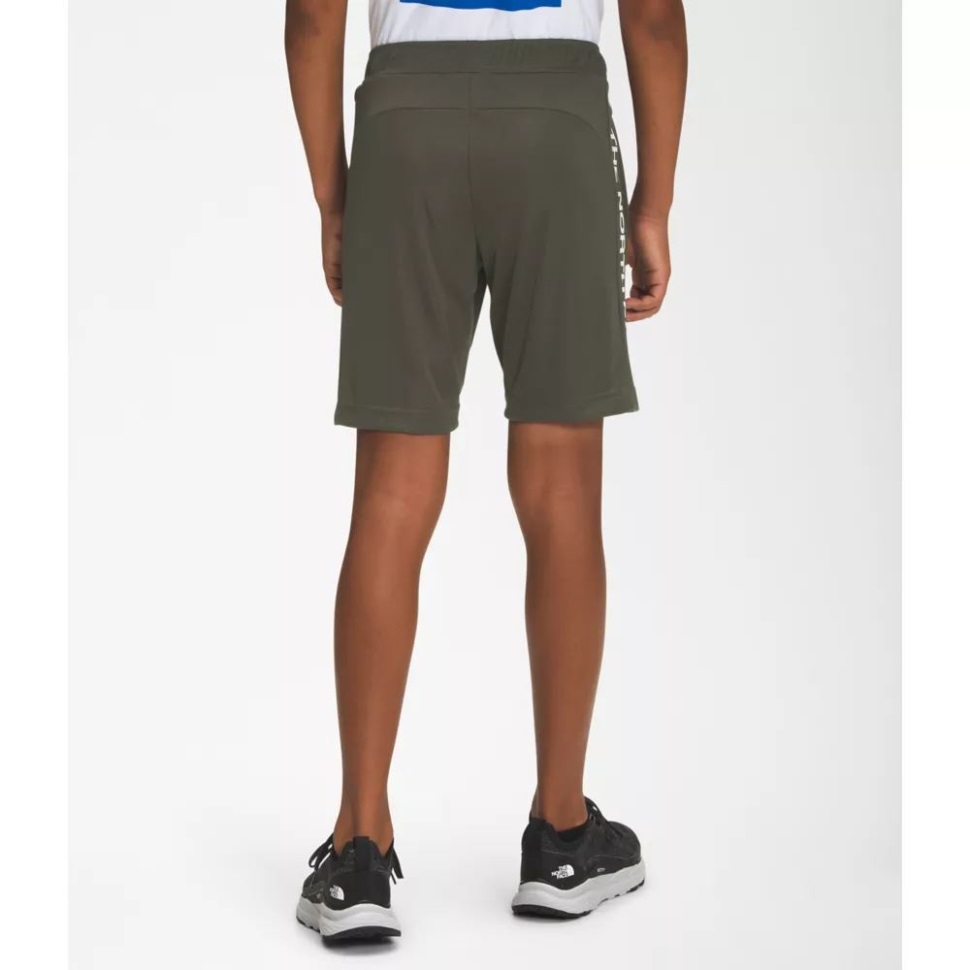 وجه الشمال الجديد للأولاد الأخضر الداكن لا يتوقفون أبدًا عن التدريب القصير