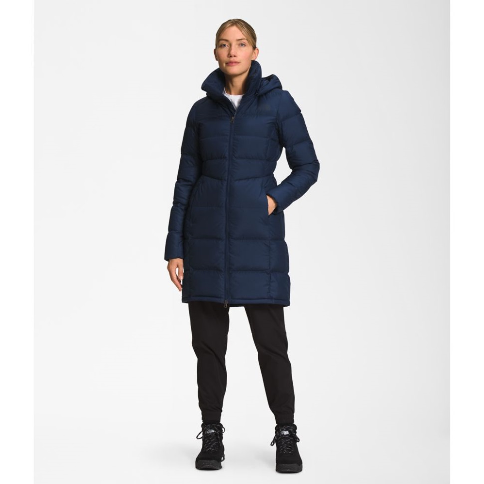 المرأة متروبوليس باركا القمة البحرية الوجه الشمالي