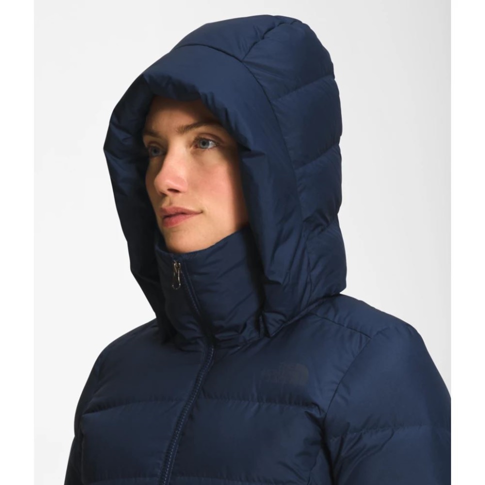 المرأة متروبوليس باركا القمة البحرية الوجه الشمالي