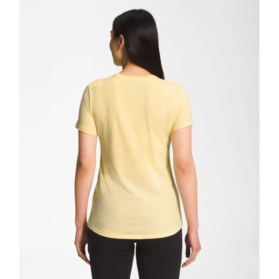 النساء التضاريس قصيرة الأكمام المحملة الوجه الشمالي الموز شاحب