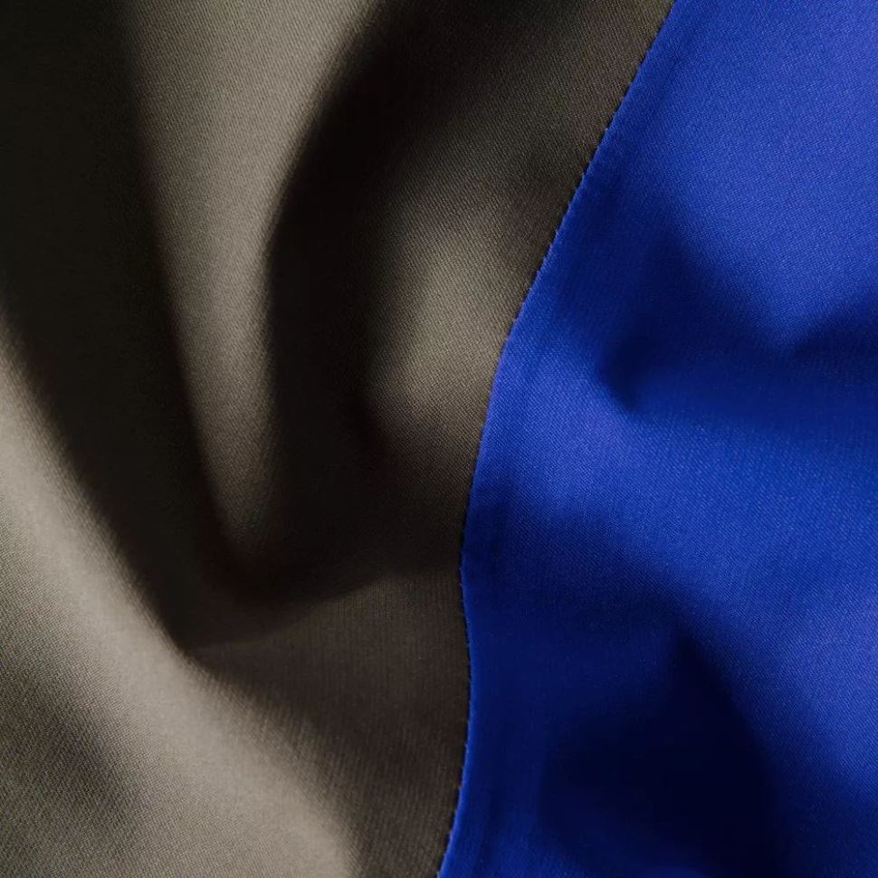 جاكيت فتيان فريريتي المعزول من الجهة الشمالية للوجه الشمالي