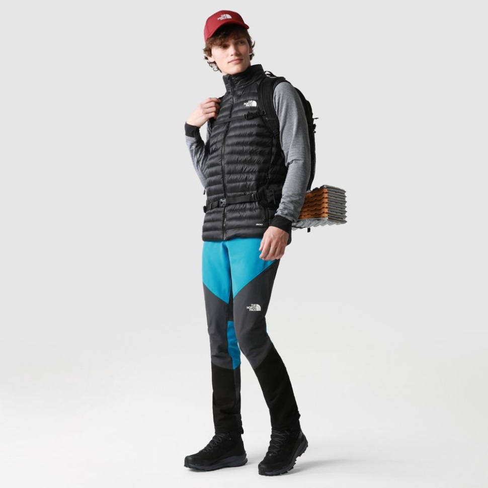 الرجال Bettaforca أسفل جيليه الوجه الشمالي الأسود