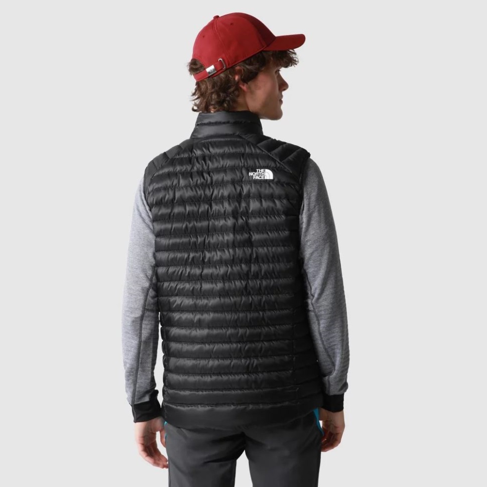 الرجال Bettaforca أسفل جيليه الوجه الشمالي الأسود