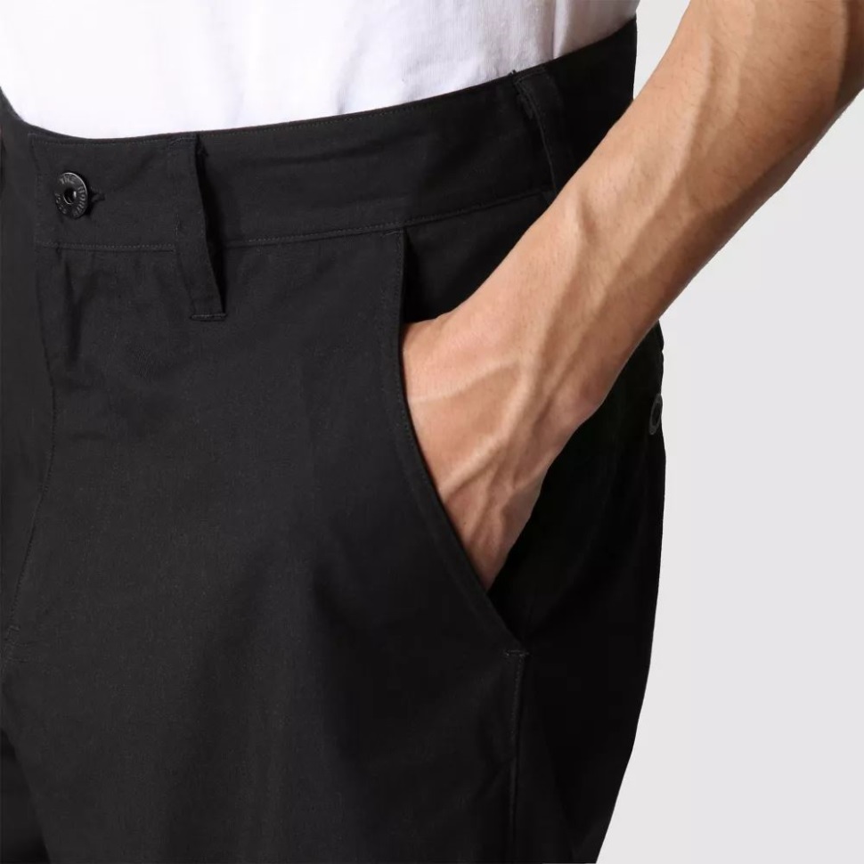 تراث رجال بنطلون فضفاض اسود وجه الشمال