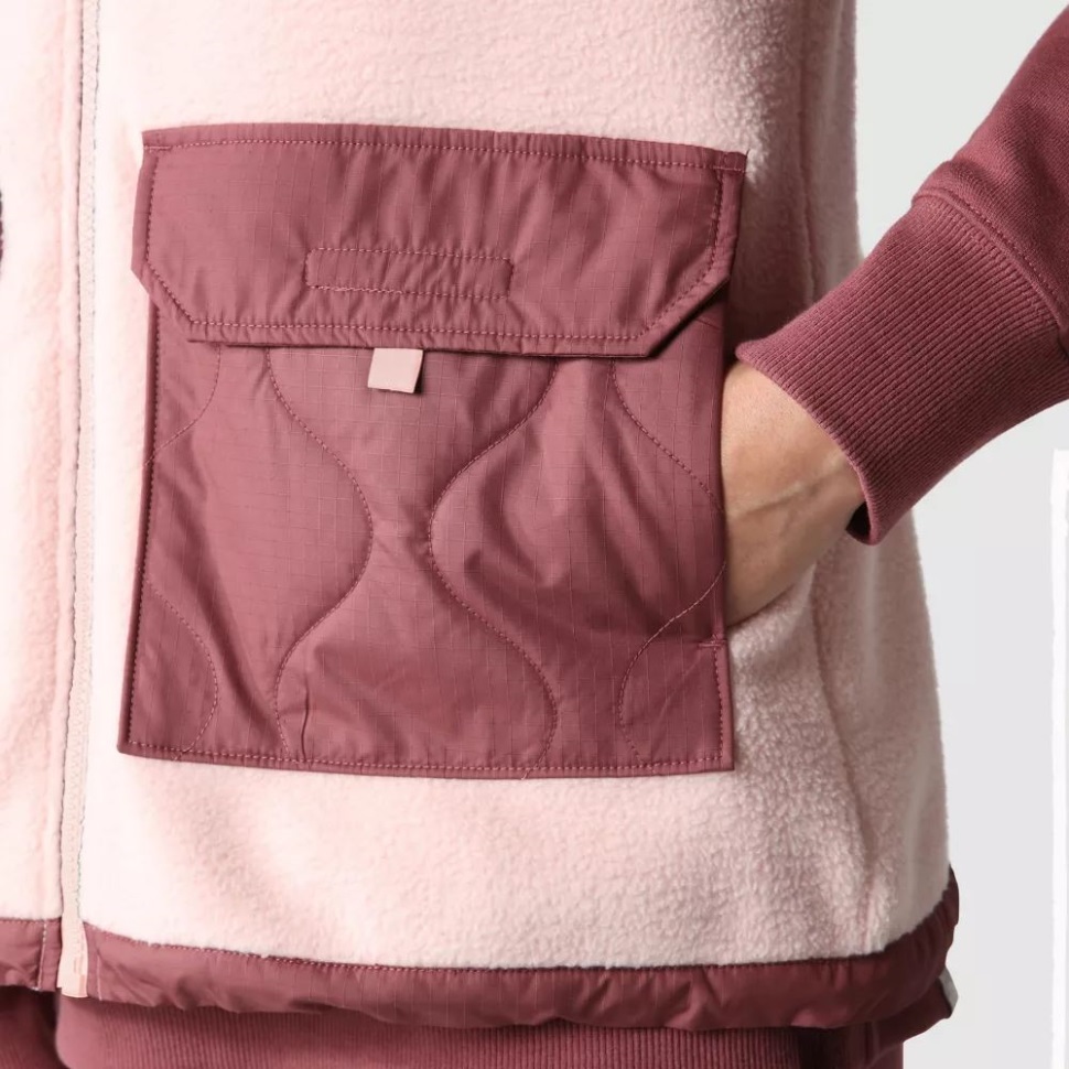 المرأة الرملية الوردي جيليه القوس الملكي الوجه الشمالي