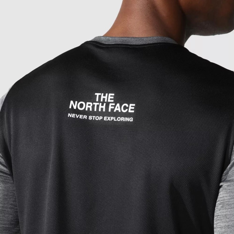 تي شيرت تدريب رجال رمادي بأكمام طويلة من ذا نورث فيس