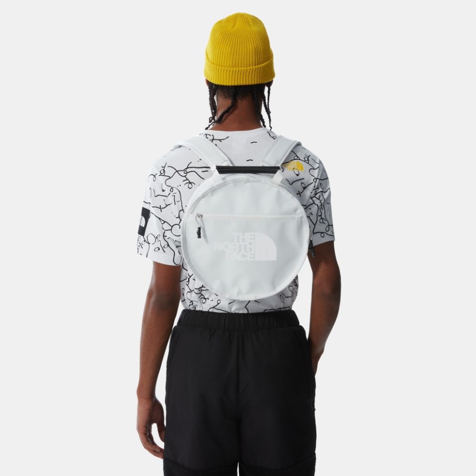 أبيض حقيبة دائرة قاعدة المخيم الوجه الشمالي