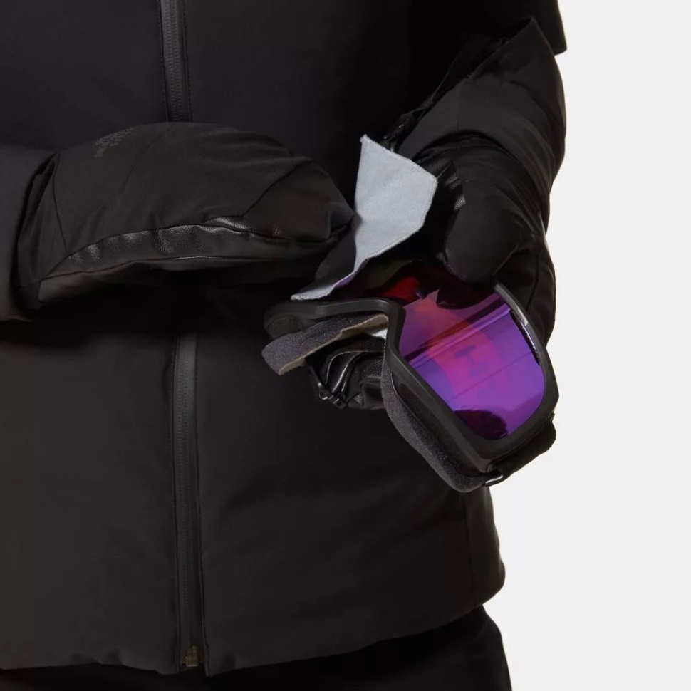 المرأة أسفل سترة الوجه الشمالي الأسود