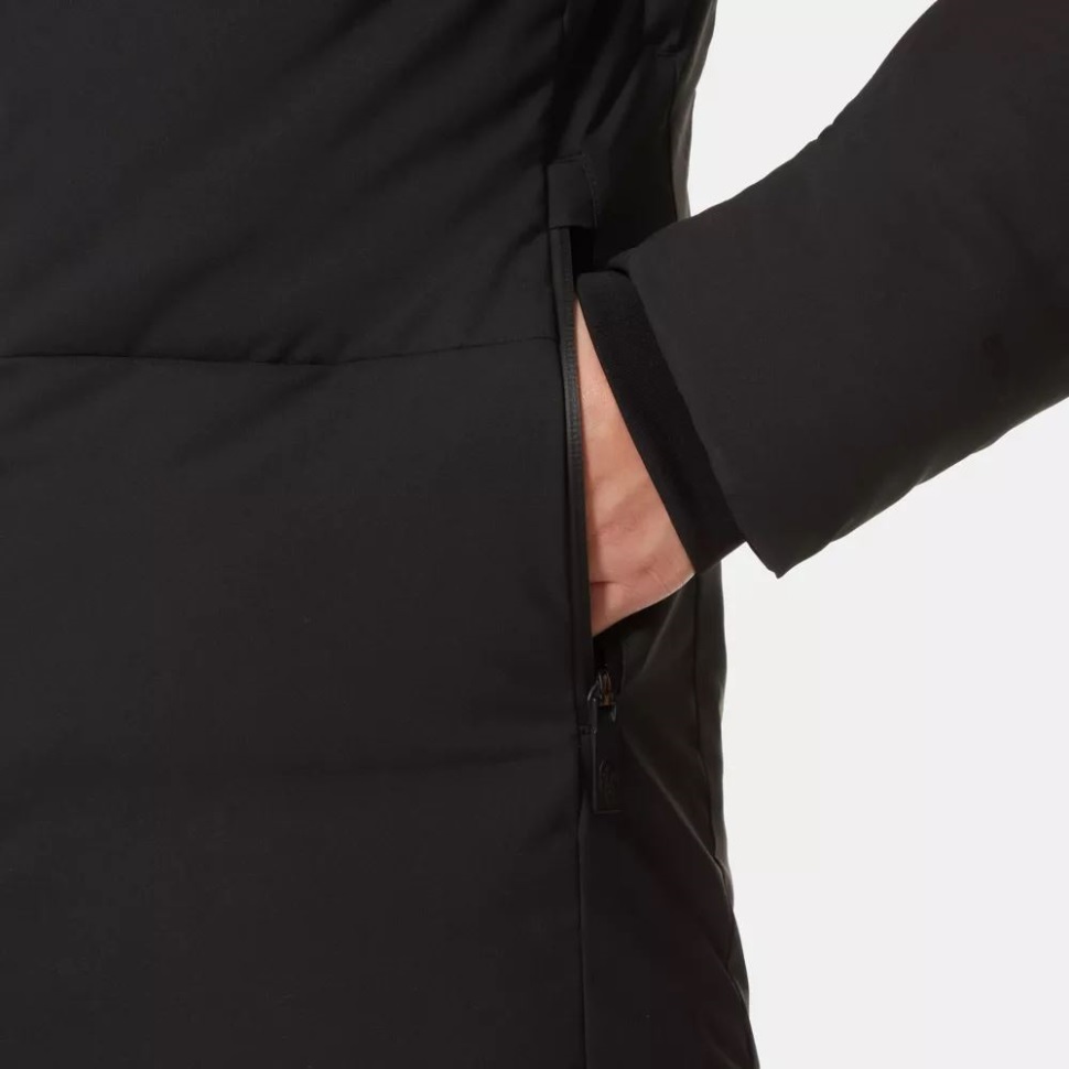 المرأة أسفل سترة الوجه الشمالي الأسود