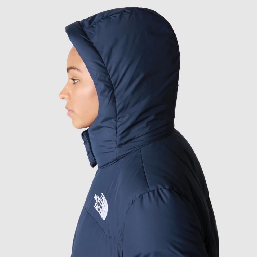 سترة نسائية ثلاثية C ، تواجه الشمال قمة البحرية