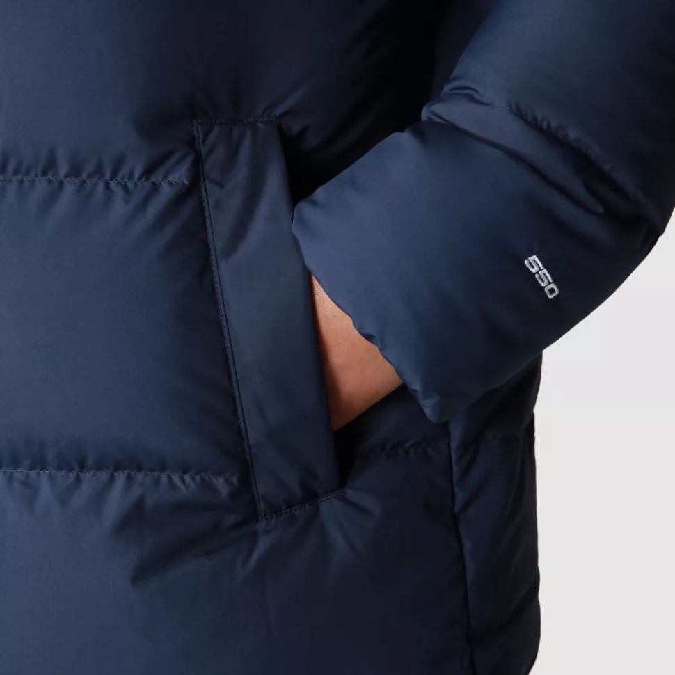 سترة نسائية ثلاثية C ، تواجه الشمال قمة البحرية