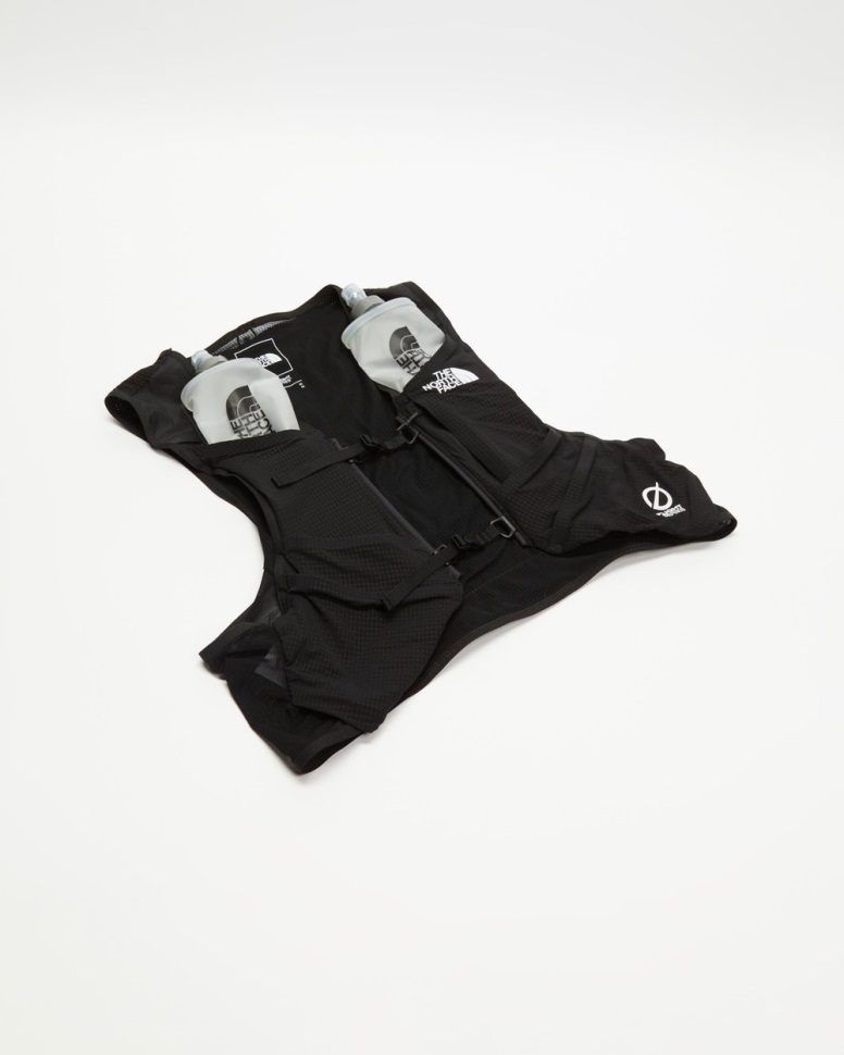 سترة داي فلايت ريس 8 من ذا نورث فيس للجنسين أسود