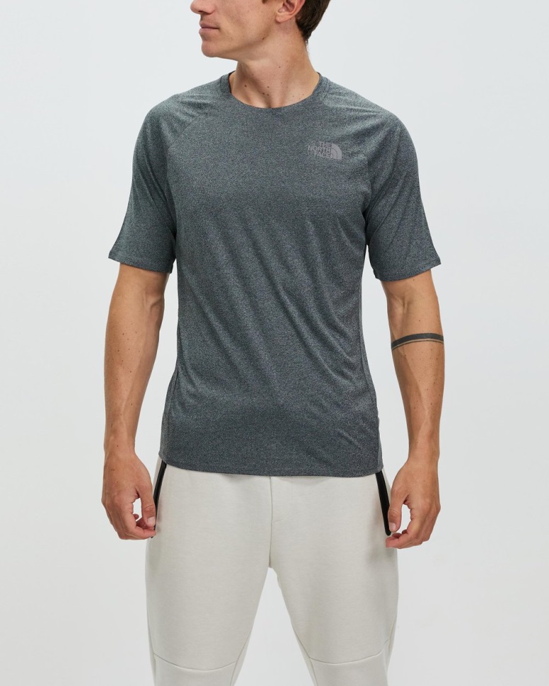 الشمال وجه رمادي عصام كبير الصنوبر قصيرة الأكمام طاقم تي