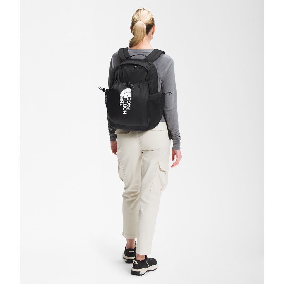 ذا نورث فيس بوزر حقيبة ظهر سوداء جديدة