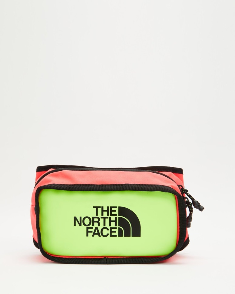 يستكشف الوجه الشمالي حزمة الورك الخضراء