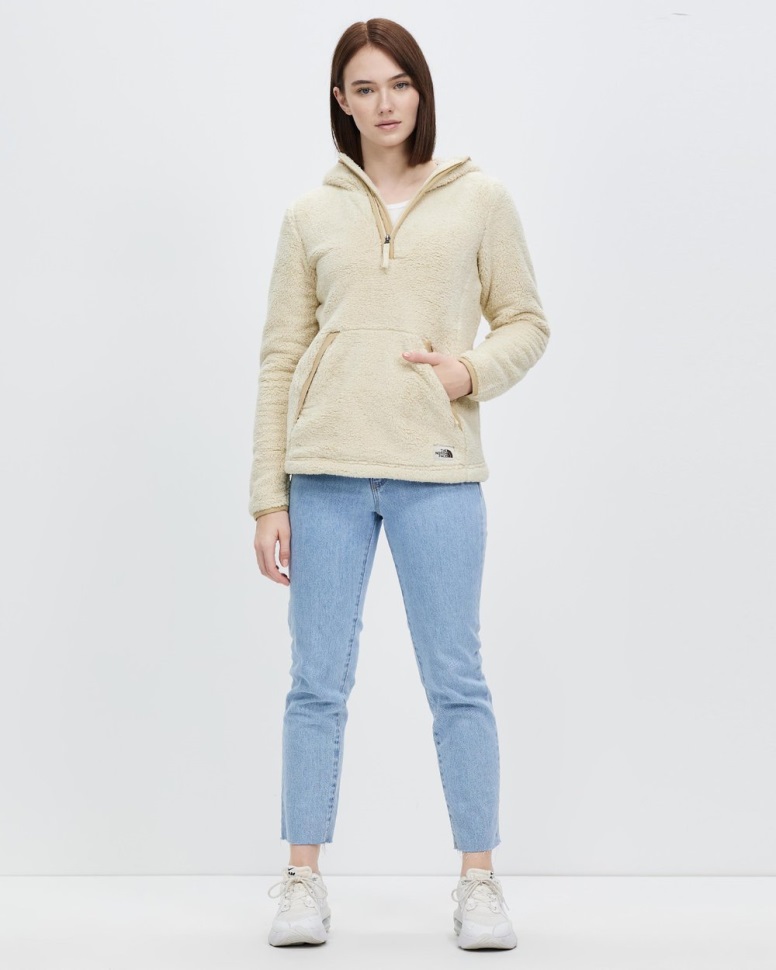 كنزة صوفية من كامبشاير 2.0 مبيضة بالرمل الوجه الشمالي